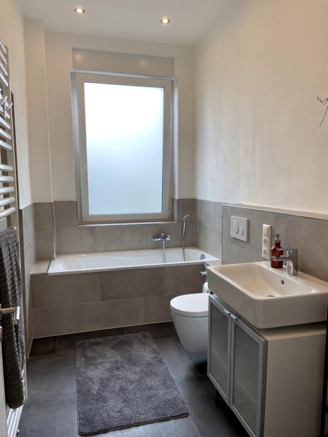Wunderschoene Sanierte Wohnung Vor Den Toren Koelns Екстериор снимка
